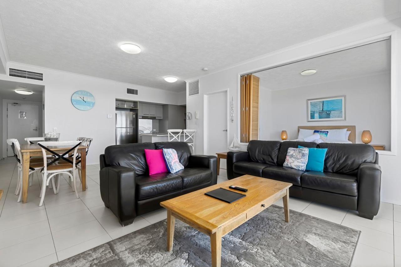 On The Beach Resort Bribie Island Woorim Buitenkant foto