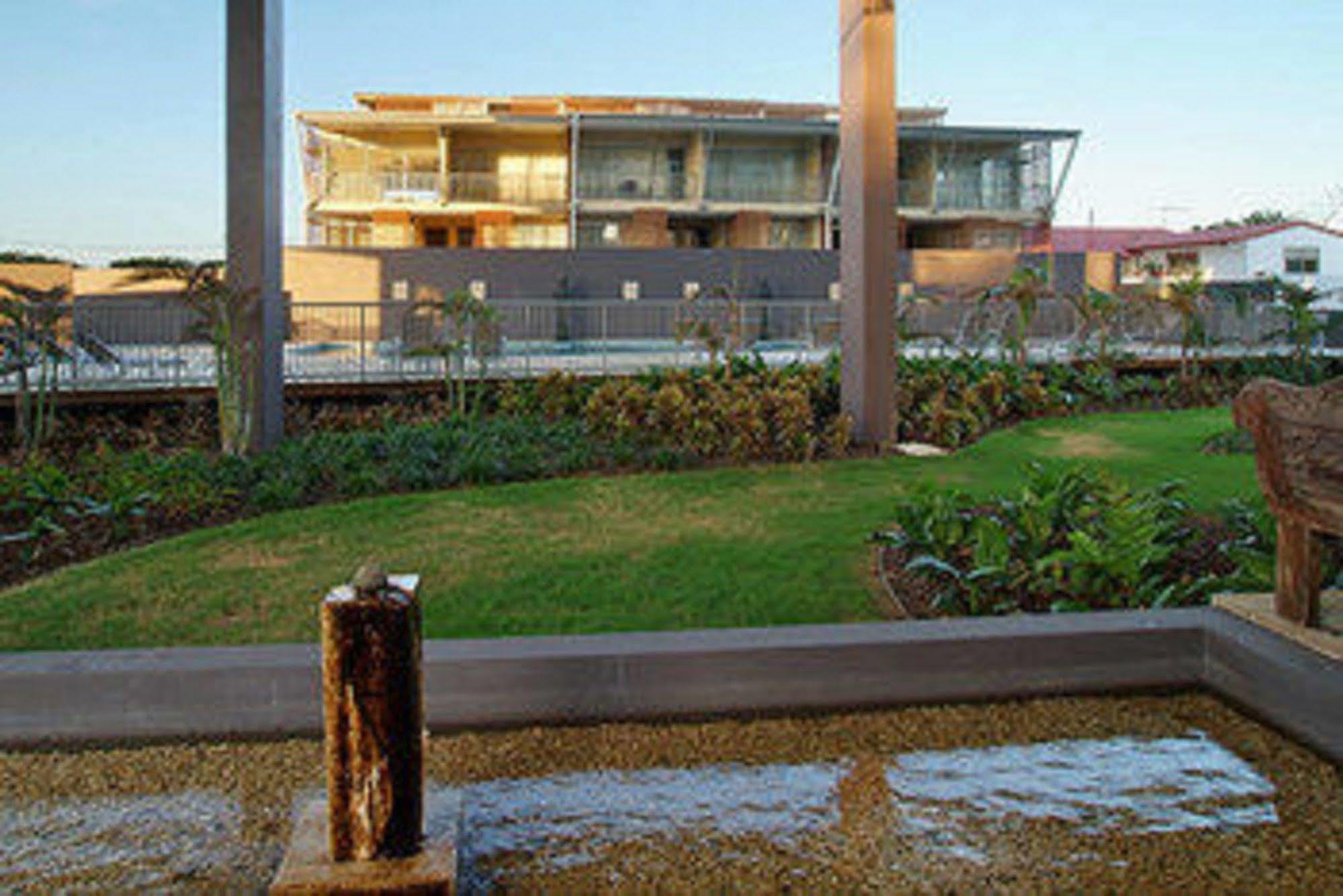 On The Beach Resort Bribie Island Woorim Buitenkant foto